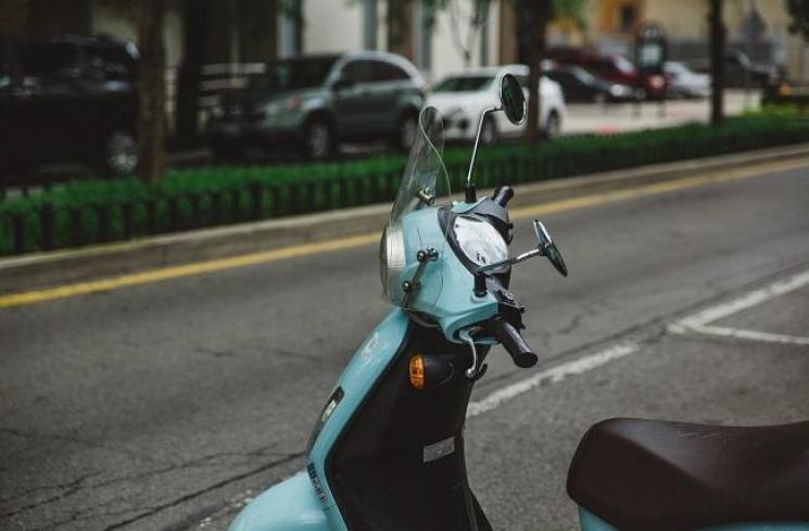 Buat Sekolah dan Kuliah, Mending Motor Matic atau&nbsp;Kopling?